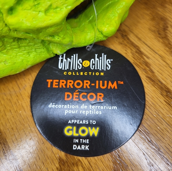 ✨️NEW Thrills & Chills Terror-ium Decor - Picture 4 of 6